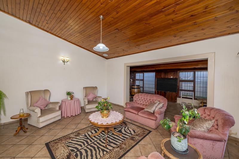 3 Bedroom Property for Sale in Clamhall Western Cape
